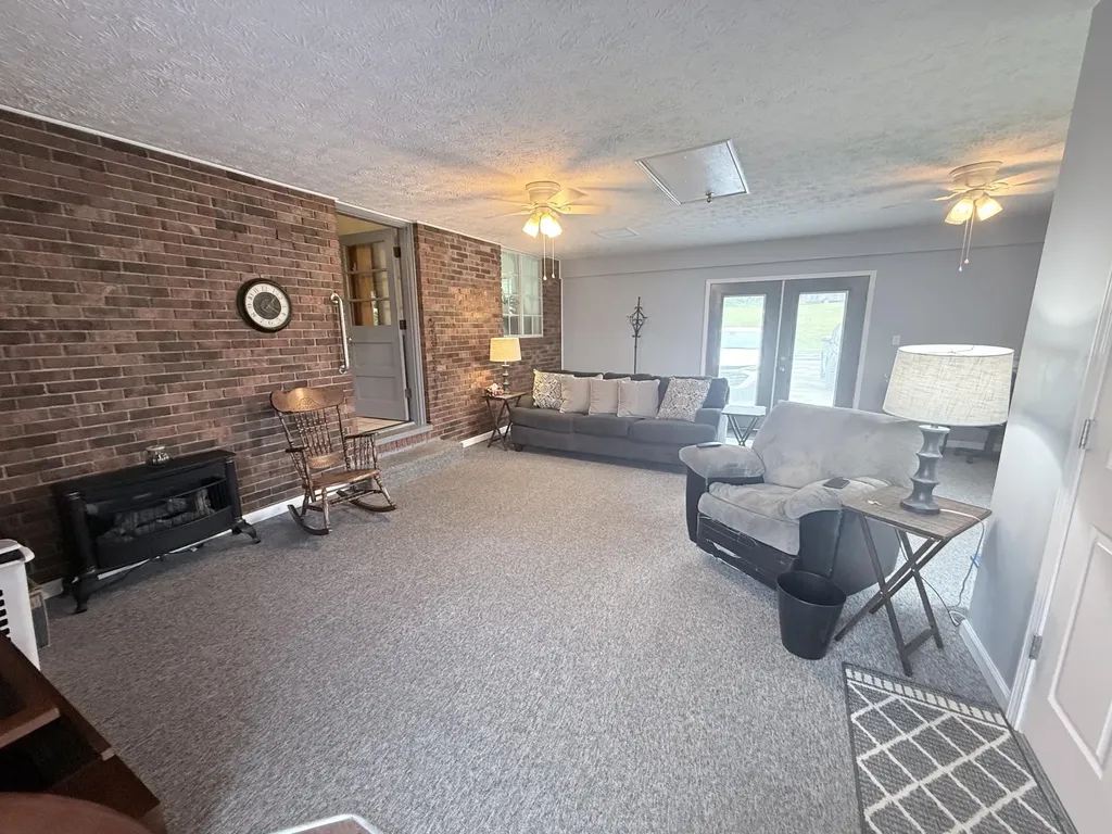27 Poplar Lane Morehead KY 40351