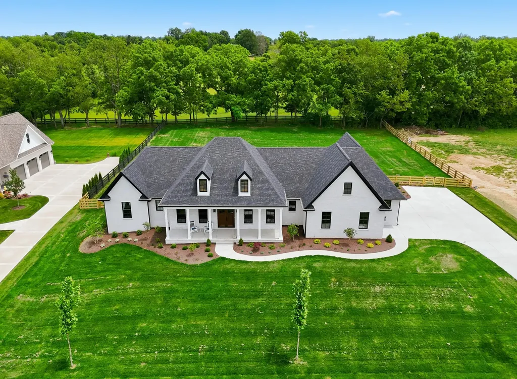 555 Canvasback Drive Nicholasville KY 40356