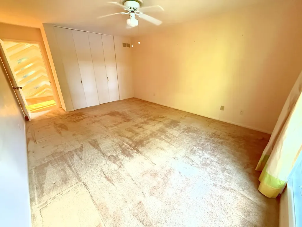 2049 Lakeside Drive Lexington KY 40502
