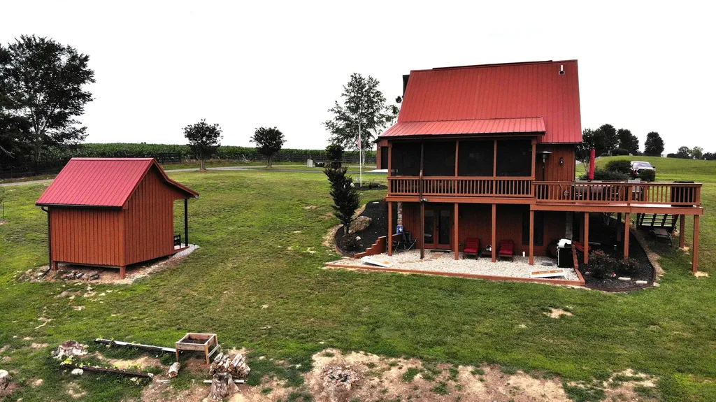 22 Elly Avenue Russell Springs KY 42642