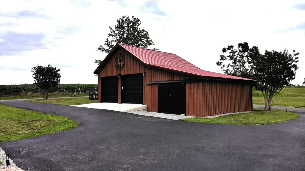 22 Elly Avenue Russell Springs KY 42642