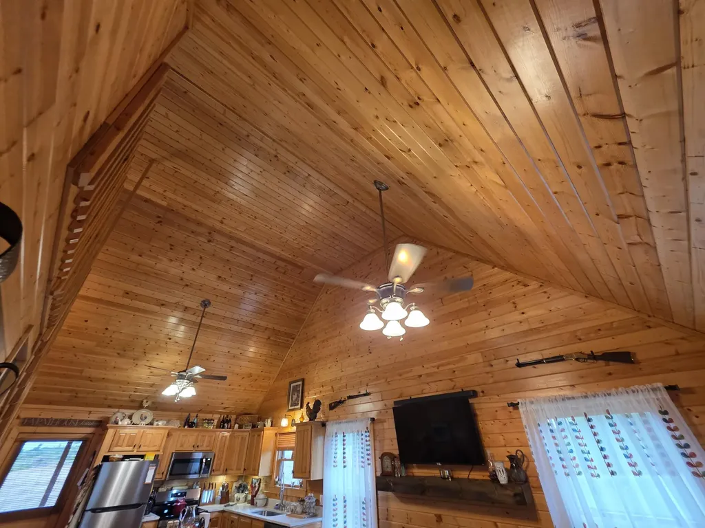 22 Elly Avenue Russell Springs KY 42642
