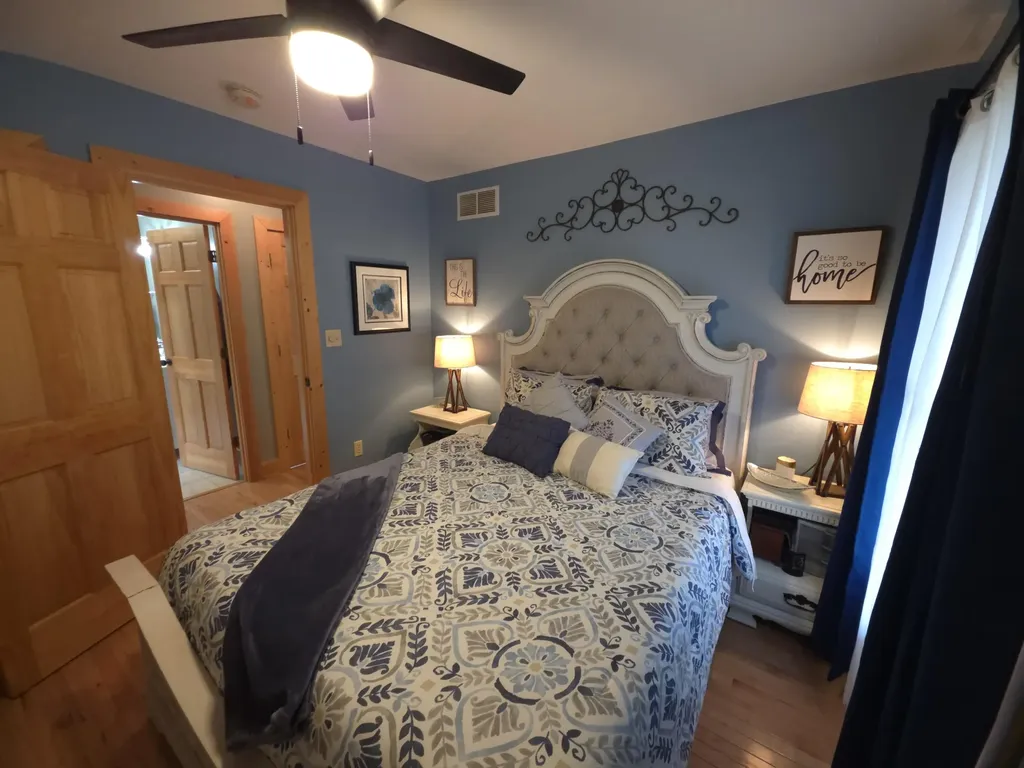 22 Elly Avenue Russell Springs KY 42642