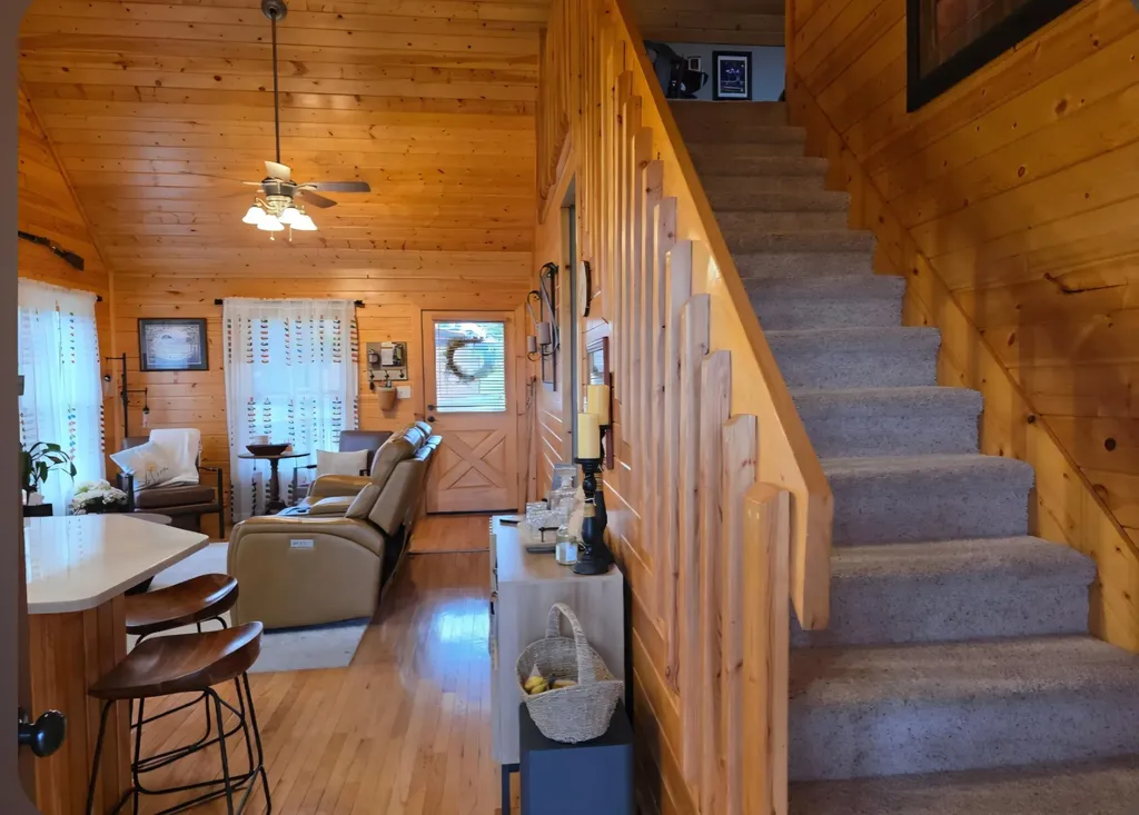 22 Elly Avenue Russell Springs KY 42642