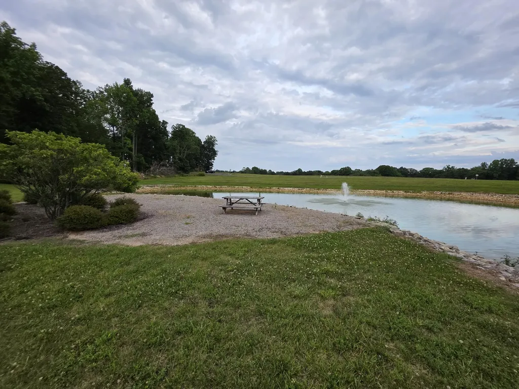 22 Elly Avenue Russell Springs KY 42642