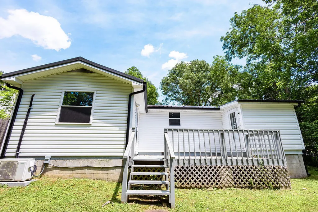 45 Pleasant Valley Morehead KY 40351