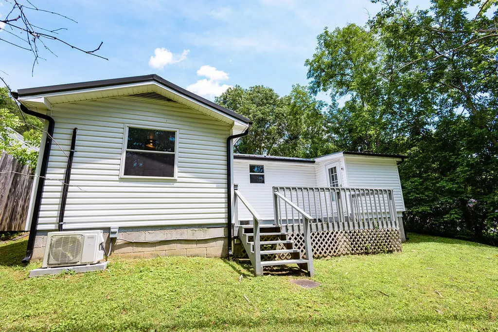 45 Pleasant Valley Morehead KY 40351