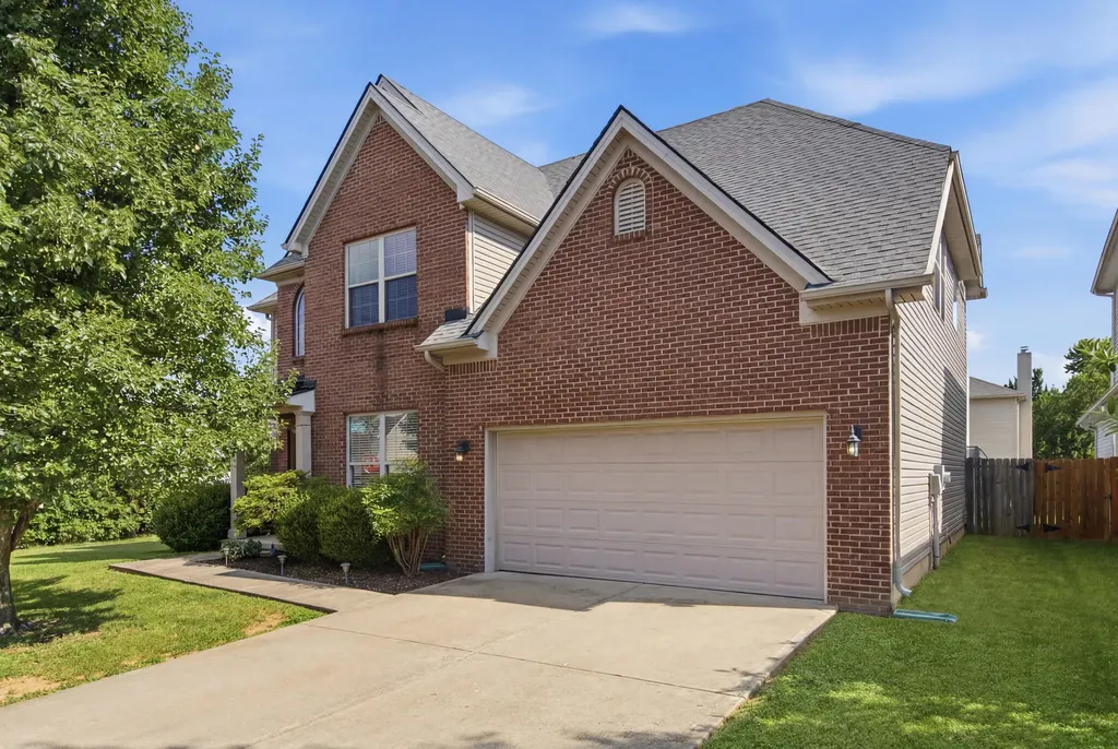 2951 Eminent Drive Lexington KY 40511