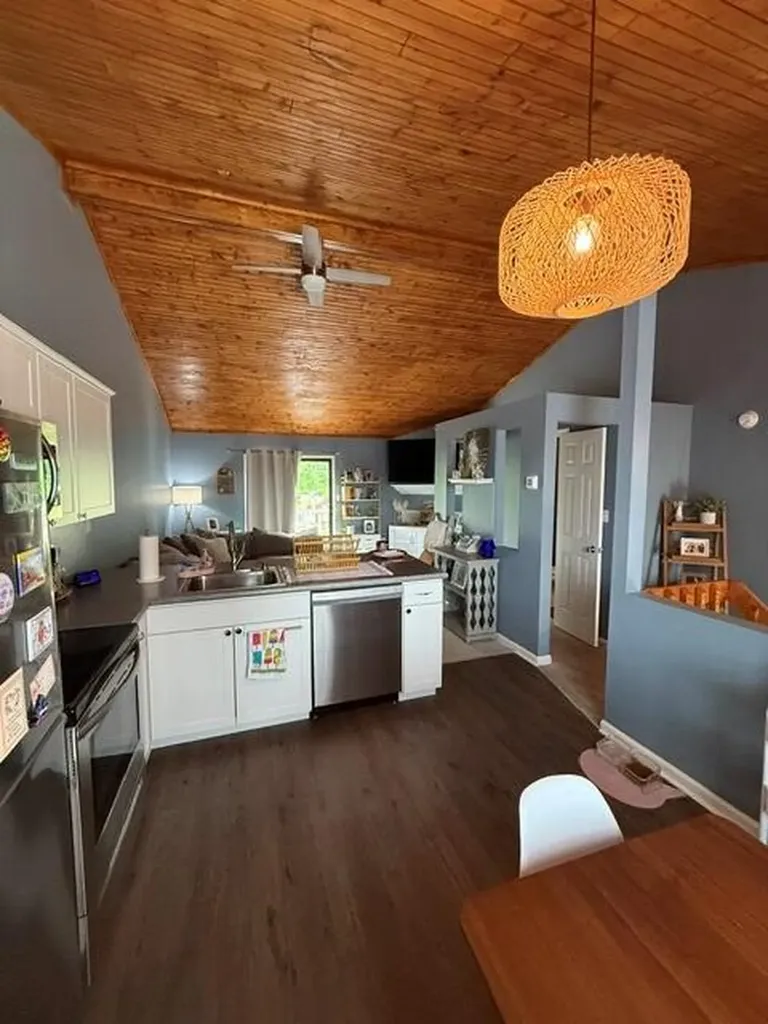 1380 Hartland Woods Way Lexington KY 40515