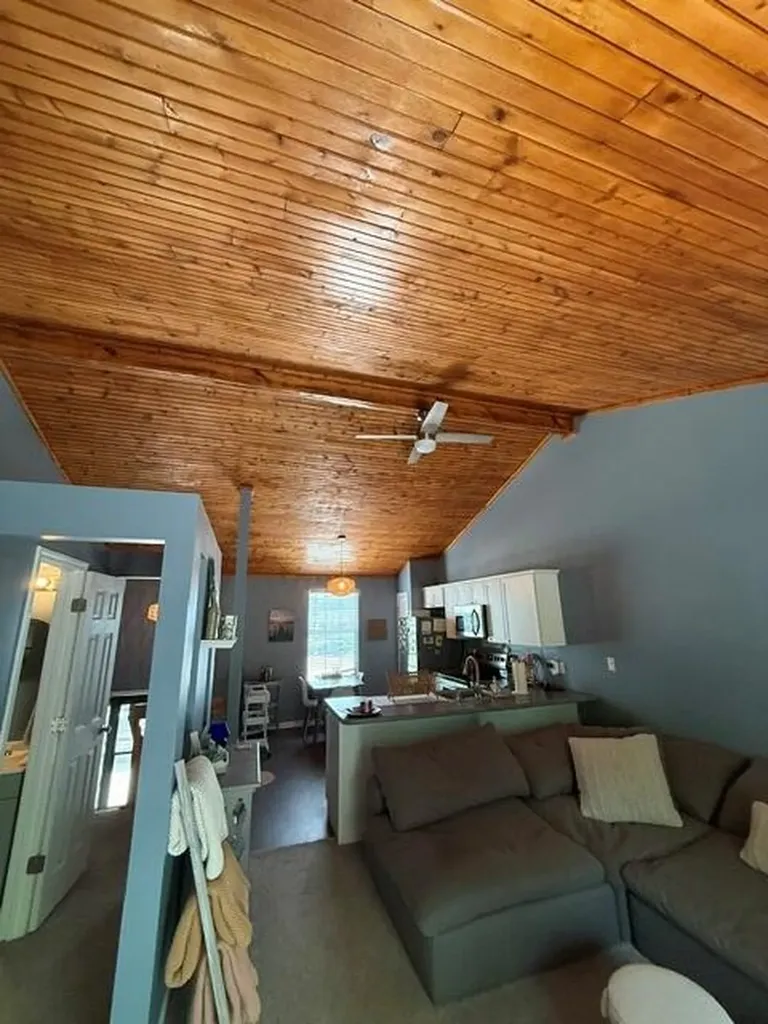1380 Hartland Woods Way Lexington KY 40515