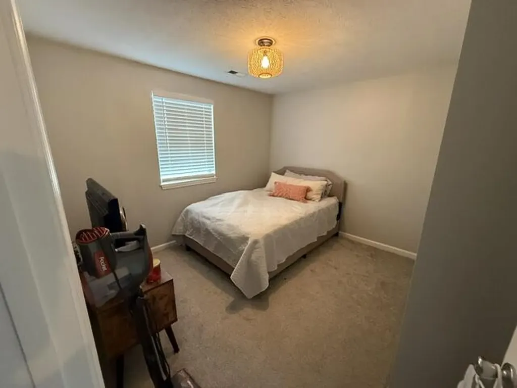 1380 Hartland Woods Way Lexington KY 40515