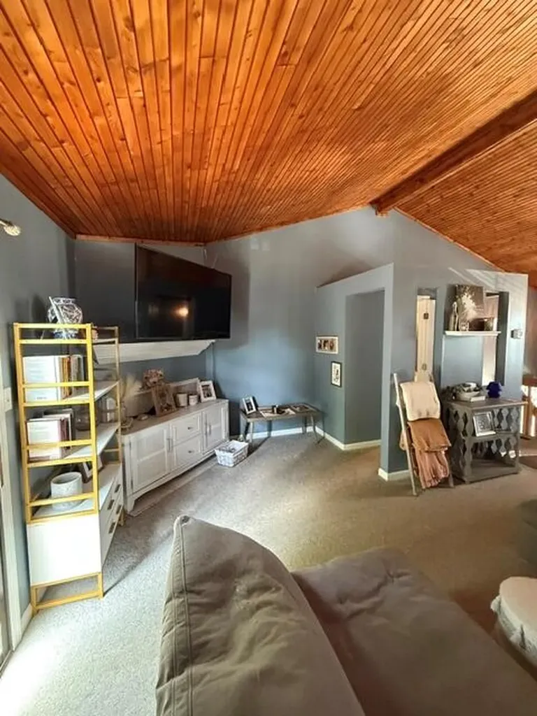 1380 Hartland Woods Way Lexington KY 40515