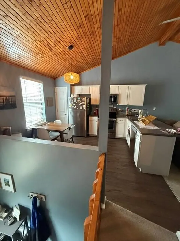 1380 Hartland Woods Way Lexington KY 40515