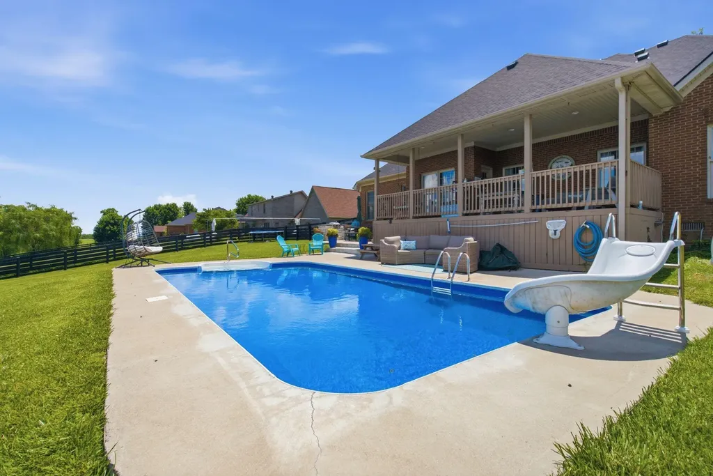 201 Braedens Way Richmond KY 40475
