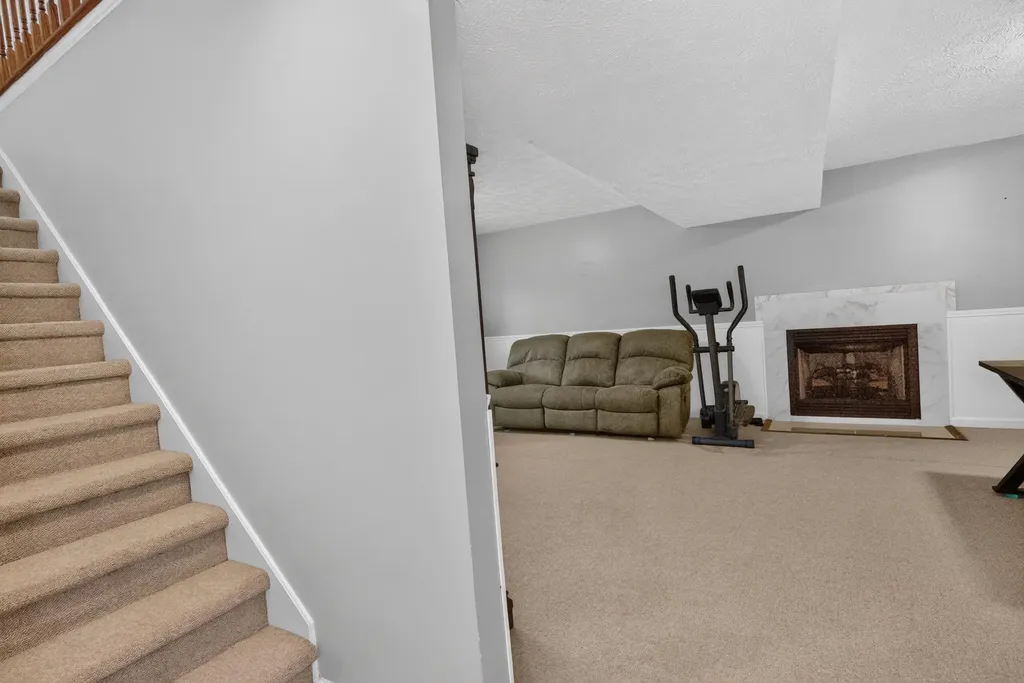 1110 Rockbridge Road Lexington KY 40515