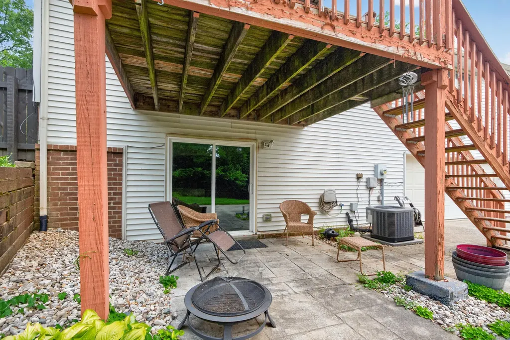 1110 Rockbridge Road Lexington KY 40515
