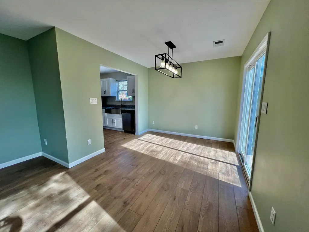 1996 Sandersville Road Lexington KY 40511