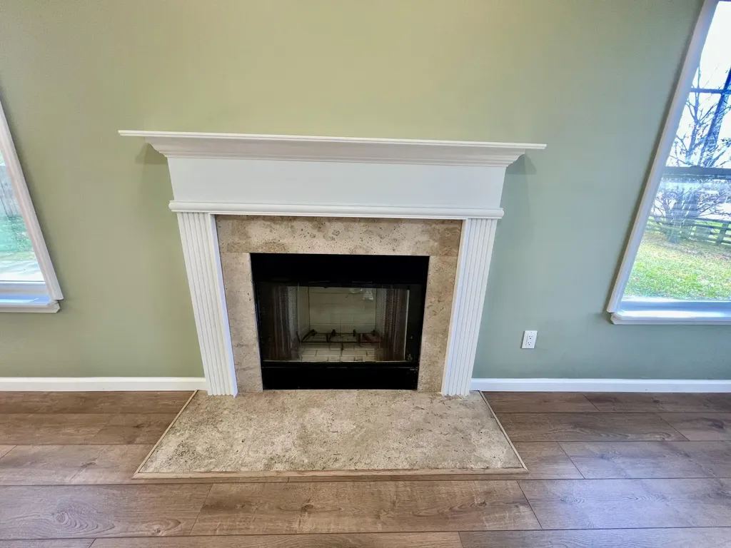 1996 Sandersville Road Lexington KY 40511