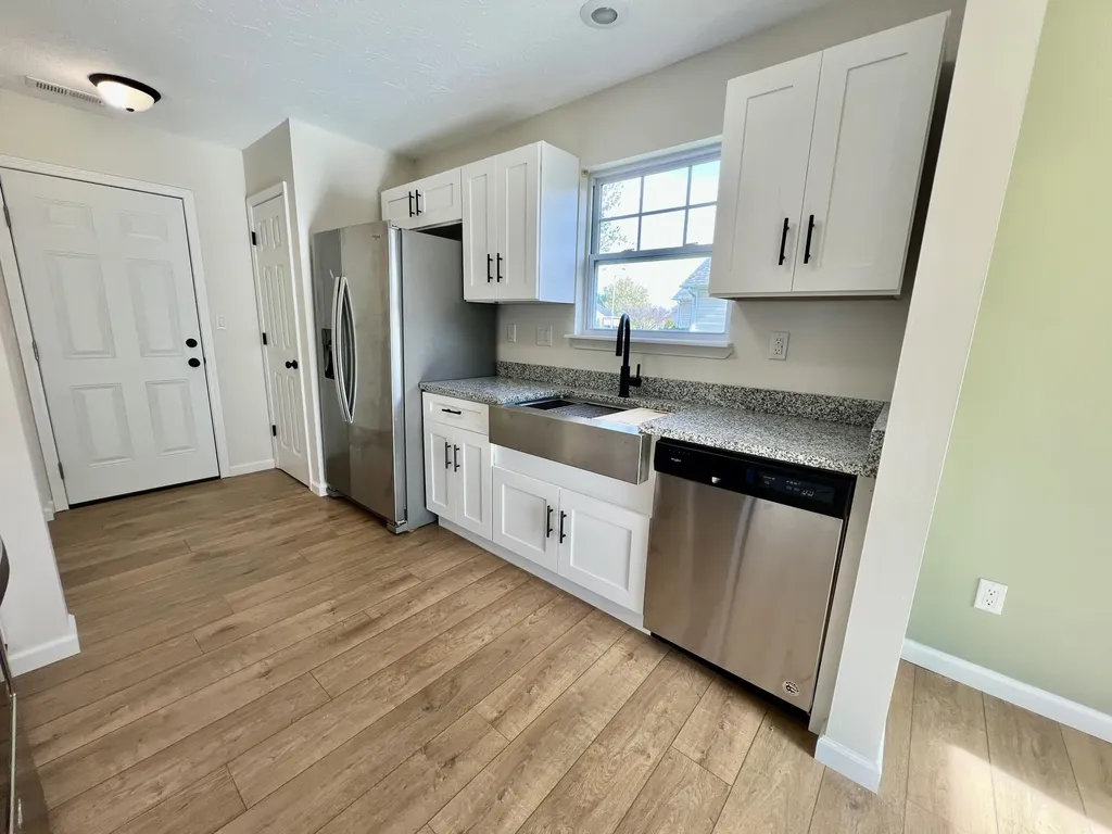 1996 Sandersville Road Lexington KY 40511