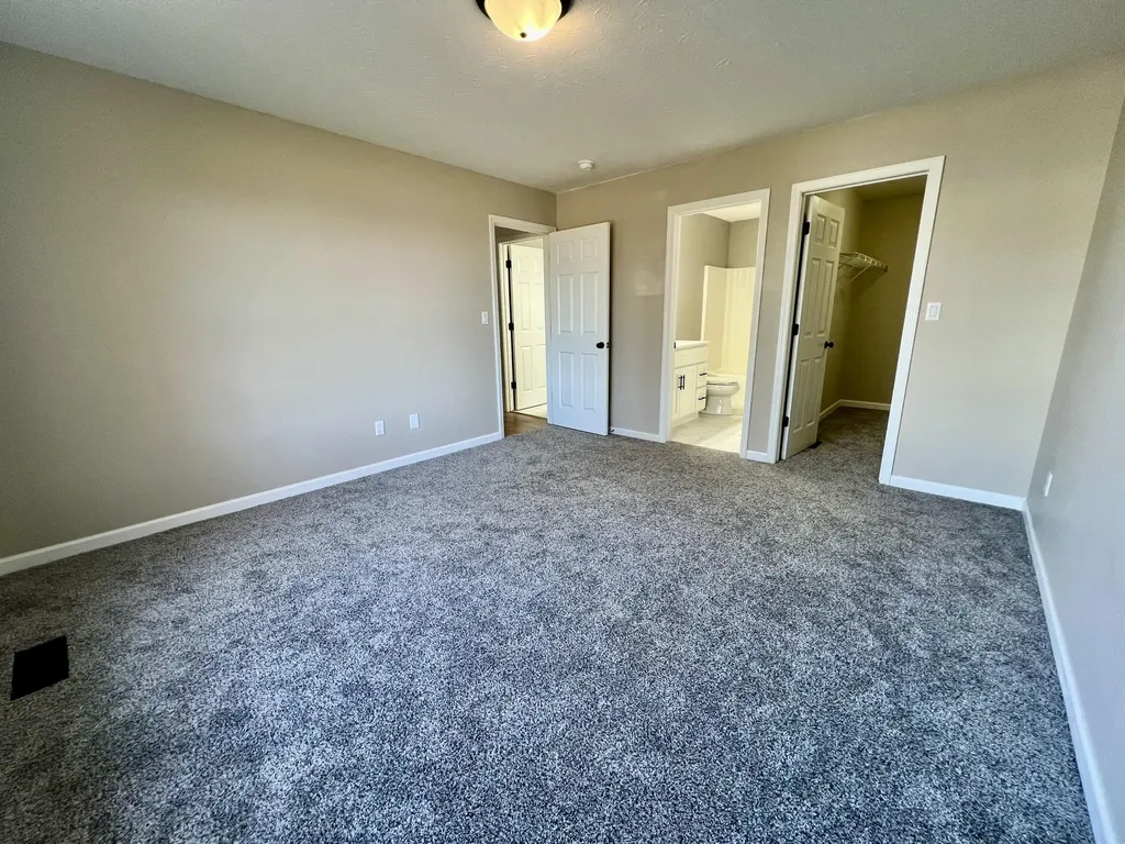 1996 Sandersville Road Lexington KY 40511