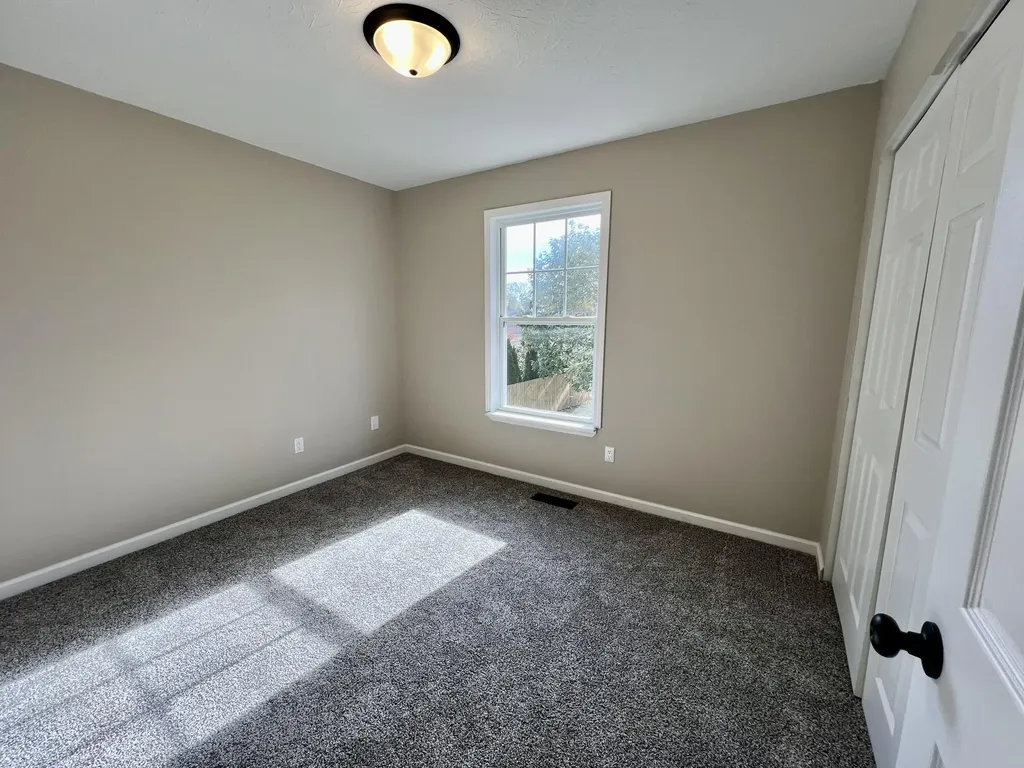 1996 Sandersville Road Lexington KY 40511