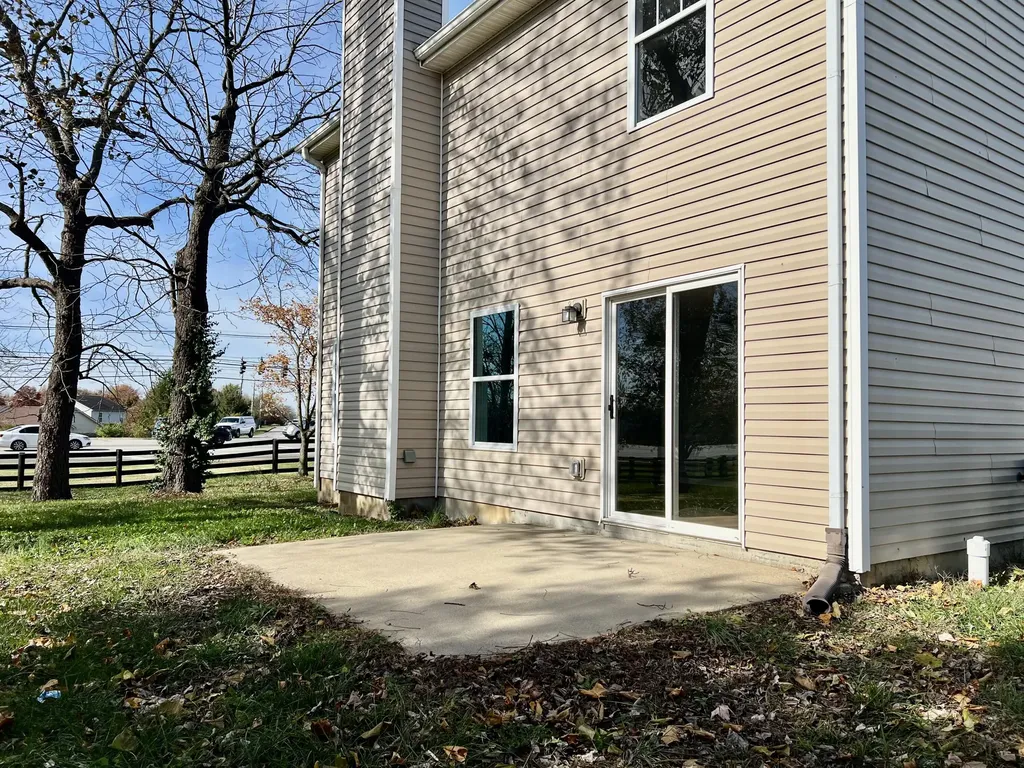 1996 Sandersville Road Lexington KY 40511