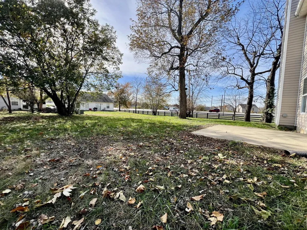 1996 Sandersville Road Lexington KY 40511