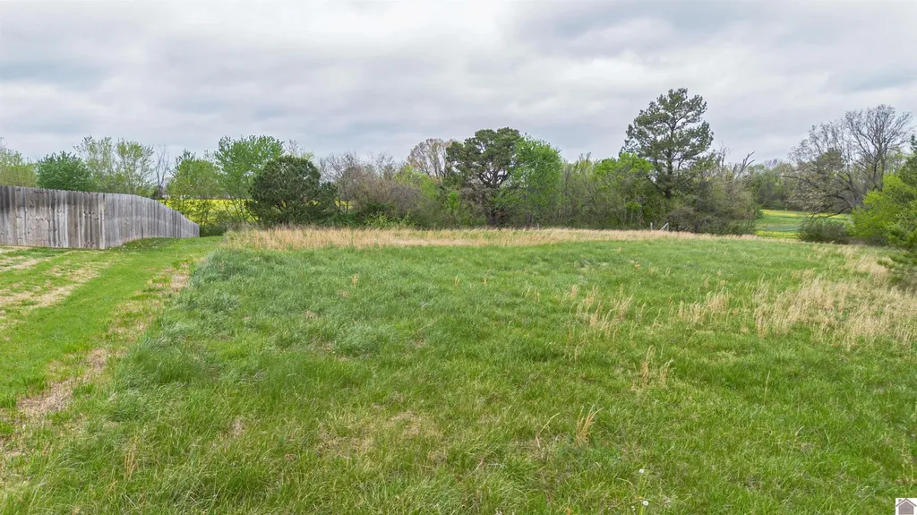 000 Hill Creek Lane Benton KY 42025