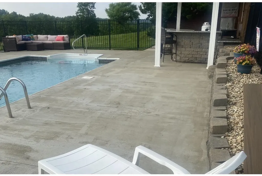 2315 Bardstown Road Lawrenceburg KY 40342