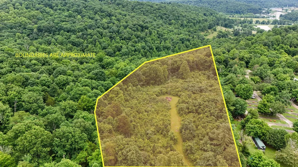 235 Red Foley Road Mt Vernon KY 40456