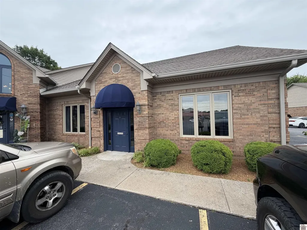 2830 Lone Oak Road Paducah KY 42001