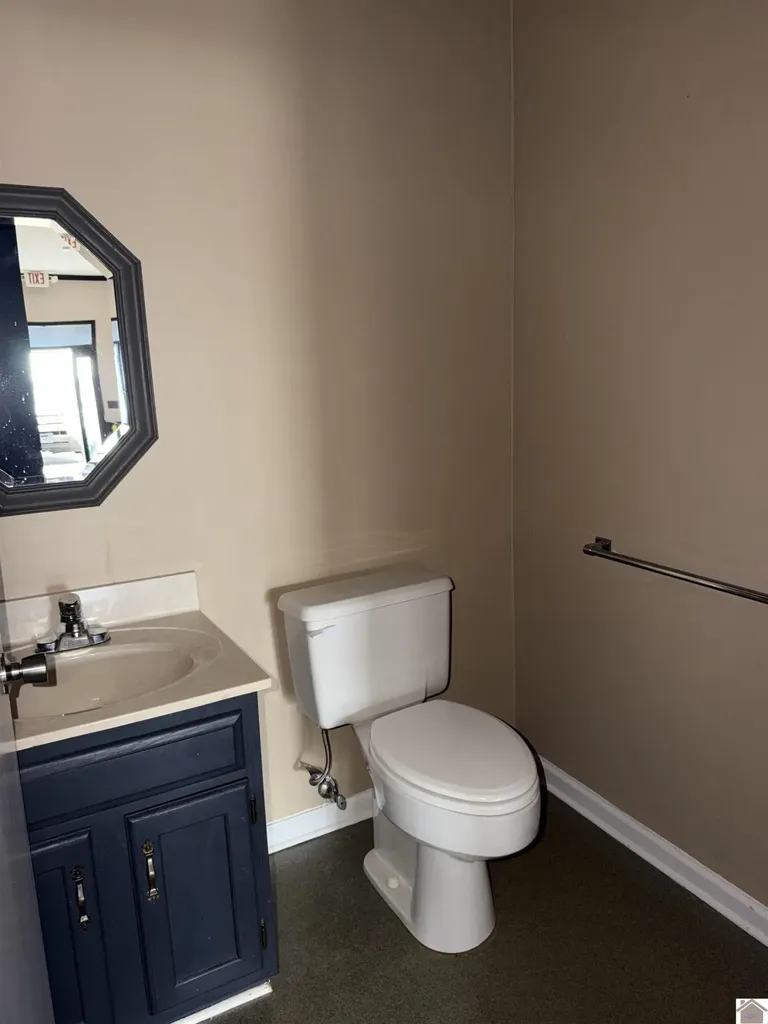 2830 Lone Oak Road Paducah KY 42001