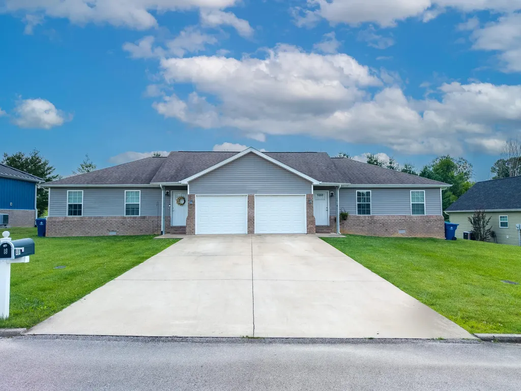 401 Johnny Drive Science Hill KY 42553