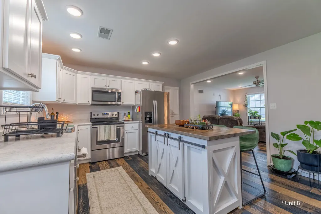 401 Johnny Drive Science Hill KY 42553