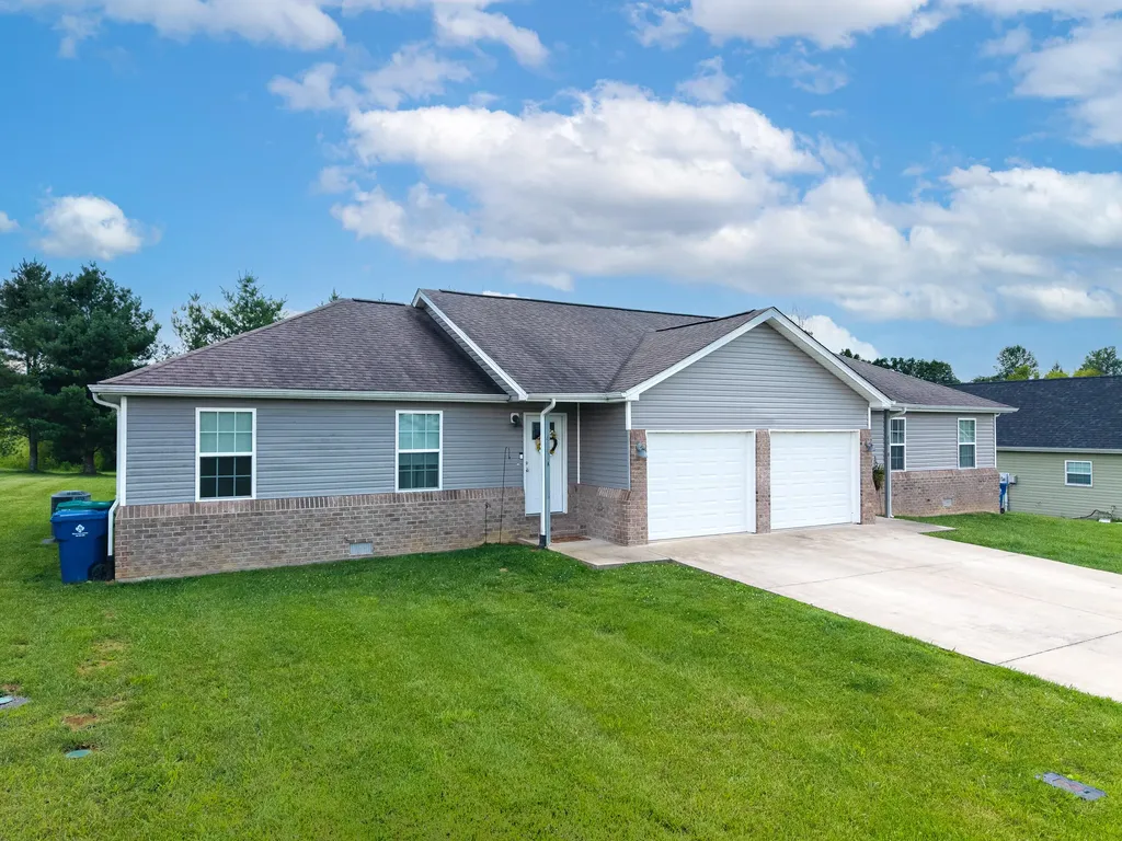 401 Johnny Drive Science Hill KY 42553