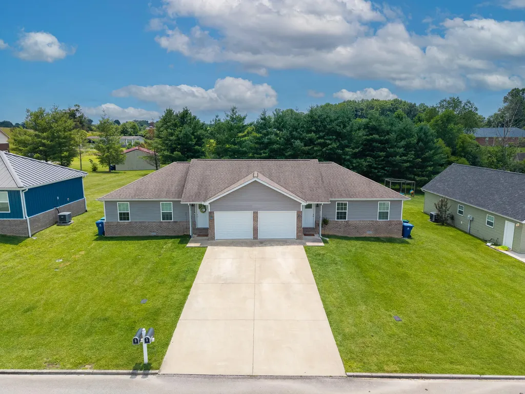 401 Johnny Drive Science Hill KY 42553