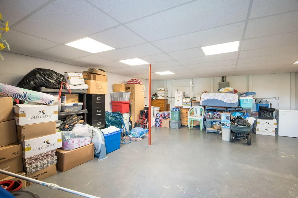 320 Alice Roy Road Windsor KY 42565