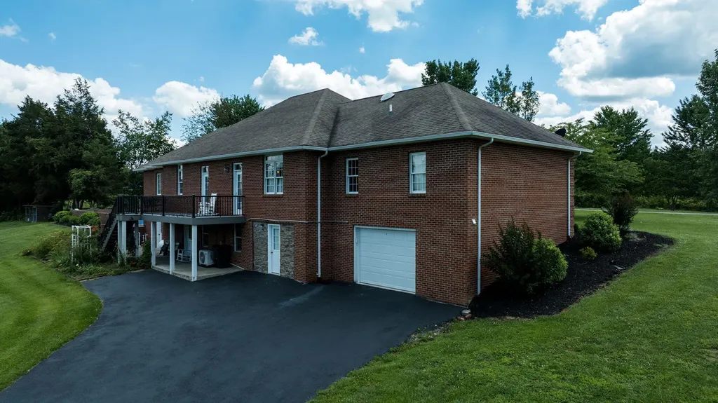 320 Alice Roy Road Windsor KY 42565