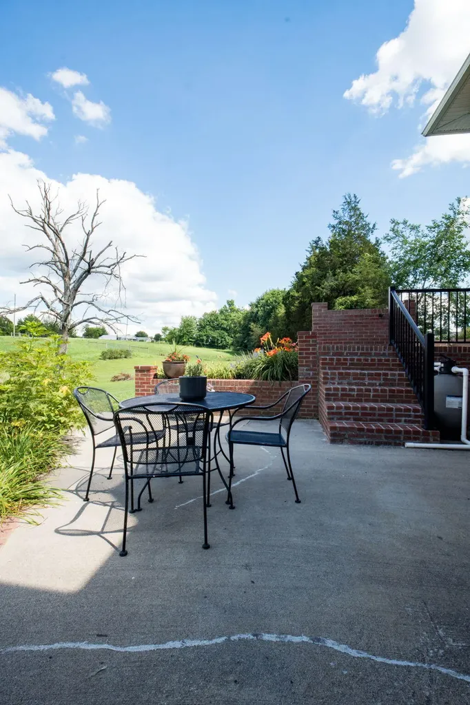 320 Alice Roy Road Windsor KY 42565