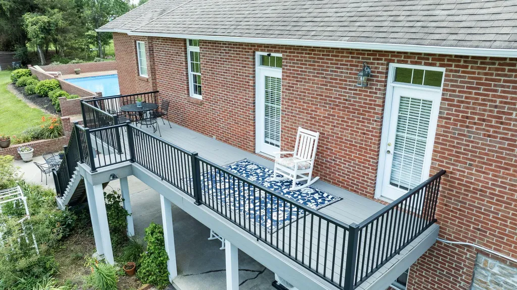 320 Alice Roy Road Windsor KY 42565