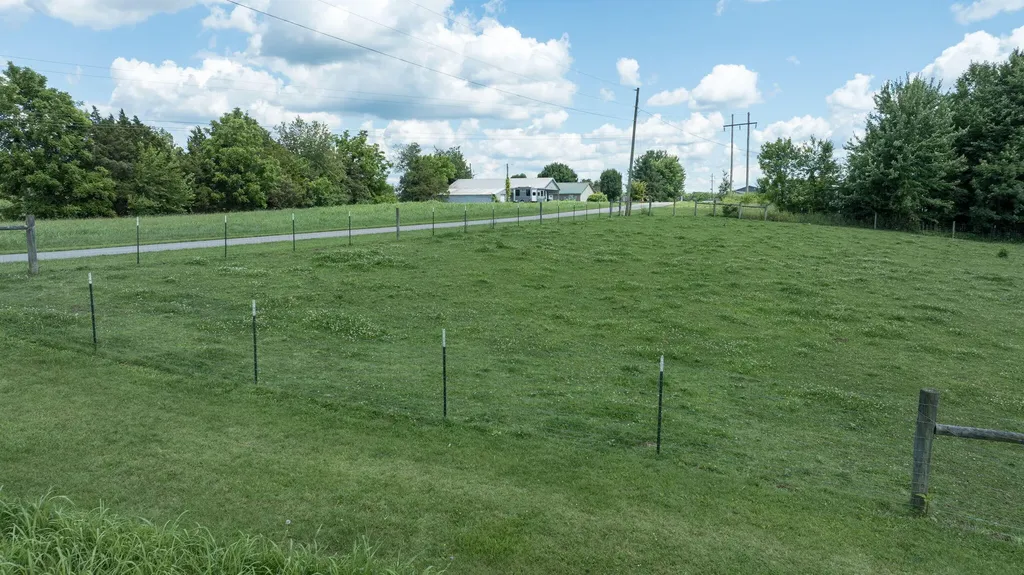320 Alice Roy Road Windsor KY 42565