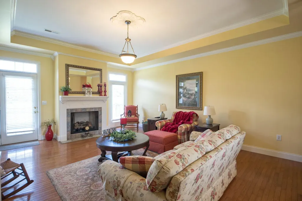 320 Alice Roy Road Windsor KY 42565