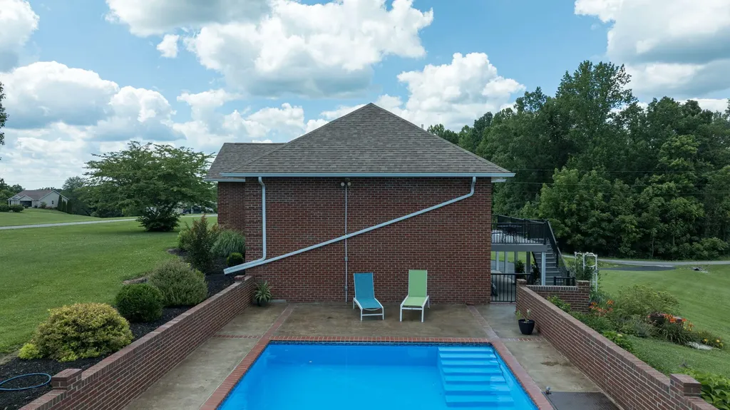 320 Alice Roy Road Windsor KY 42565