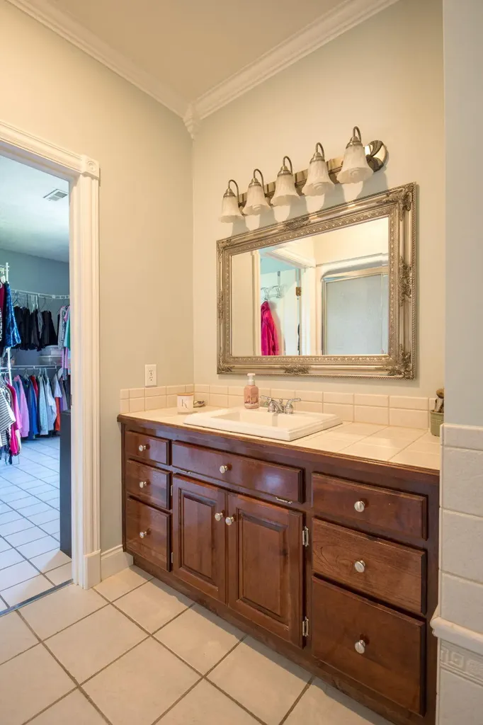 320 Alice Roy Road Windsor KY 42565
