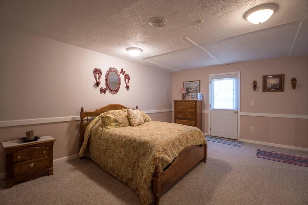320 Alice Roy Road Windsor KY 42565
