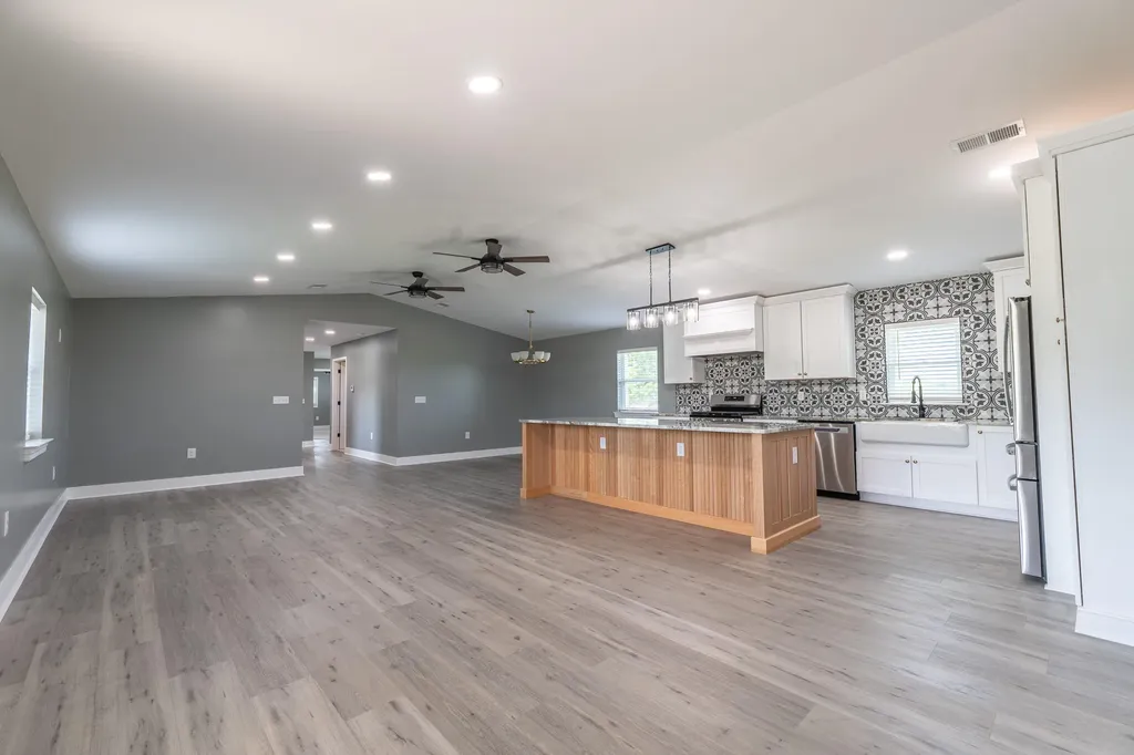 114 Morrows Landing Road Monticello KY 42633