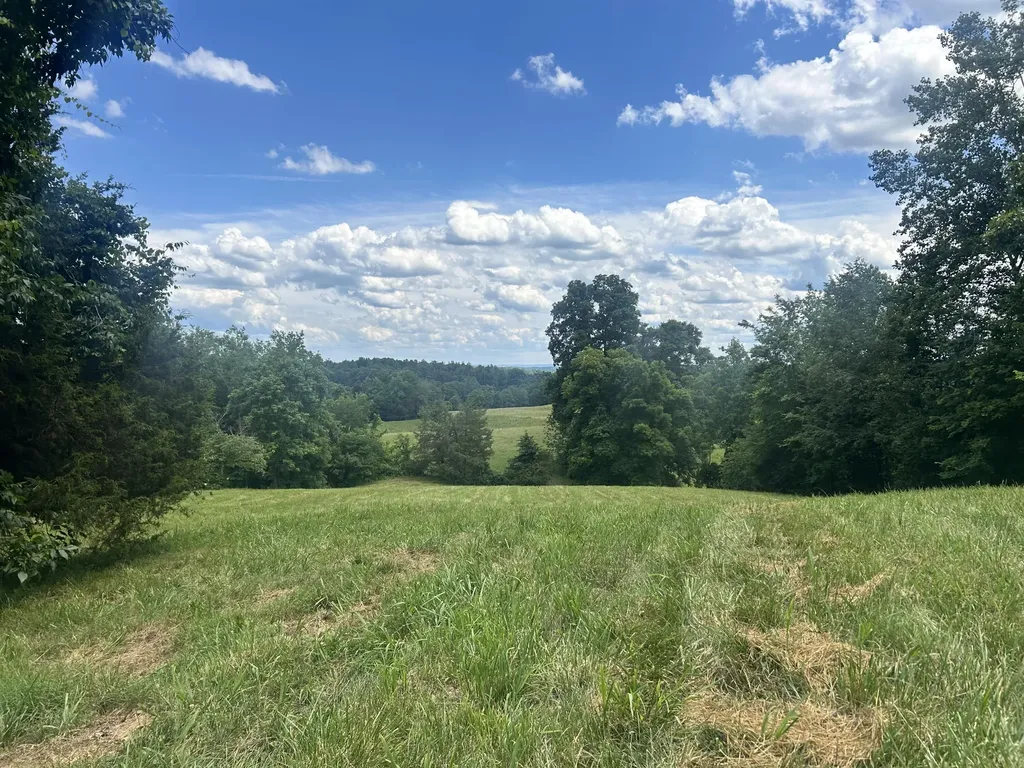 7 Ruel Glidewell Road Columbia KY 42728