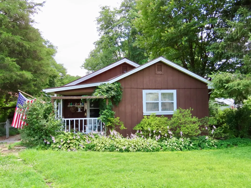 13 Sanderlin Drive Corbin KY 40701