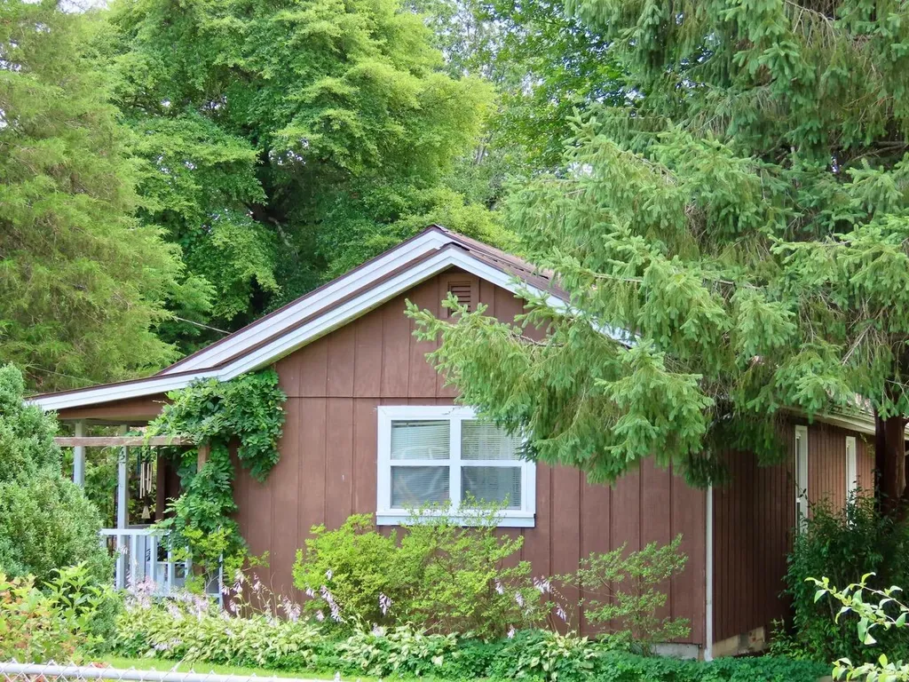 13 Sanderlin Drive Corbin KY 40701