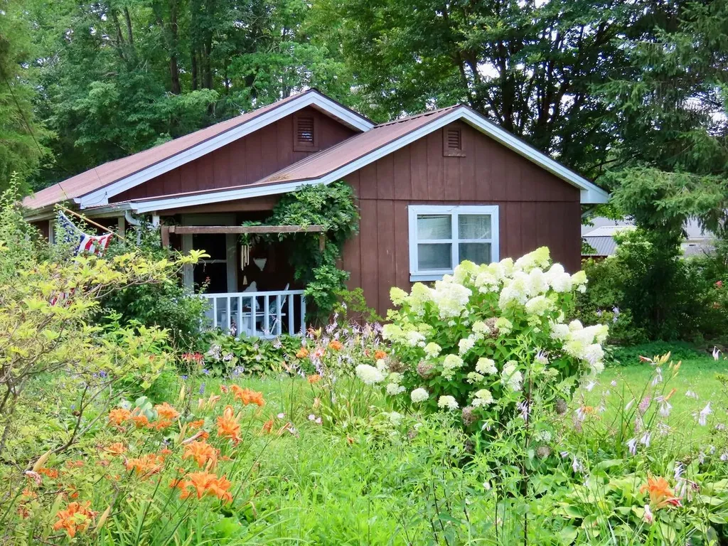 13 Sanderlin Drive Corbin KY 40701